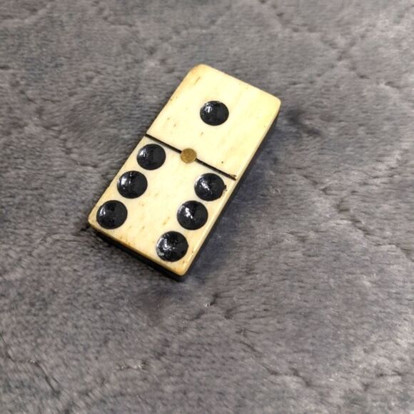 Antique Bone & Ebony w/ Brass Tac Domino Brooche - Picture 7 of 9